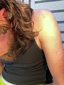 bwcizThrobbing online show from 04-10-26, 09:16