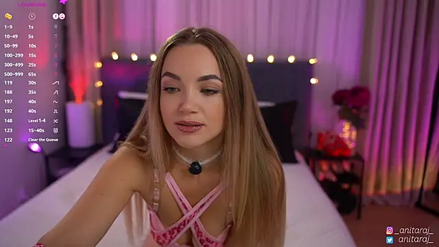 Snapshot of anitaraj_ chatting on 09-27-25, 10:27 anitaraj  online show from 09-27-25, 10:27