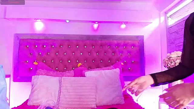 Snapshot of Andy_Leex chatting on 02-01-26, 08:07 Andy Leex online show from 02-01-26, 08:07