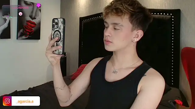 LiamWildx20 online show from 01-14-26, 05:22