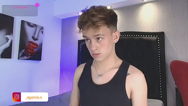 LiamWildx20 online show from 02-07-26, 04:20