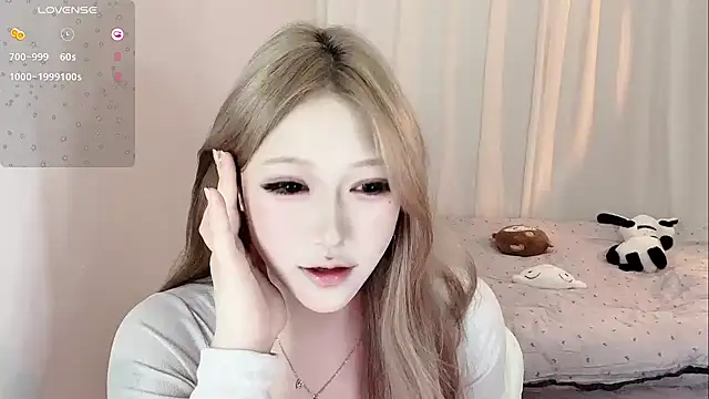 Snapshot of -monica-tina- chatting on 09-15-25, 12:44 -monica-tina- online show from 09-15-25, 12:44