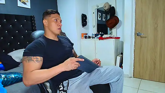 ethan dalton  online show from 03-26-26, 03:27