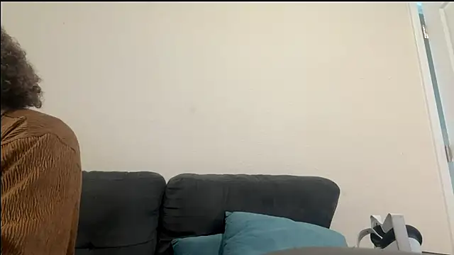 Snapshot of shurthingx chatting on 01-06-26, 05:28 shurthingx online show from 01-06-26, 05:28