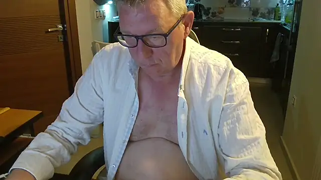 JamesBauer online show from 03-07-26, 04:41