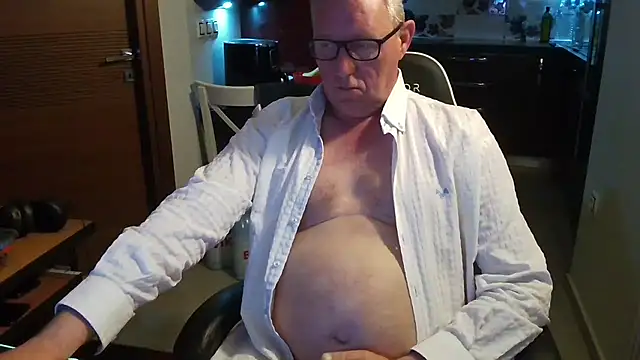 JamesBauer online show from 03-04-26, 04:20