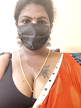 Snapshot of poojaa-rani chatting on 03-19-25, 07:27 poojaa-rani online show from 03-19-25, 07:27