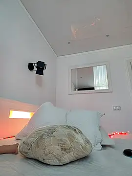 ANA STA S  online show from 10-21-25, 09:52