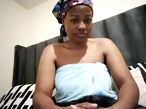 sexylira online show from 06-15-26, 11:43