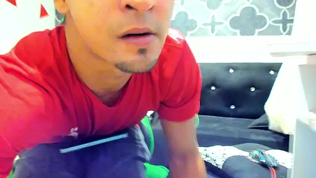 317894 online show from 01-07-26, 01:32