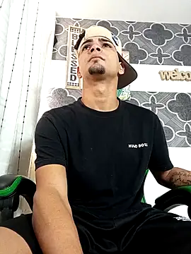 317894 online show from 01-17-26, 04:10