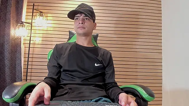 317894 online show from 04-16-26, 06:03