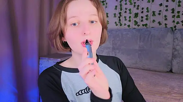 c0ralynx online show from 03-22-26, 07:26