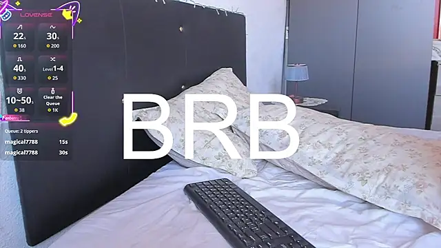 RobFavorite1 online show from 05-31-26, 06:09