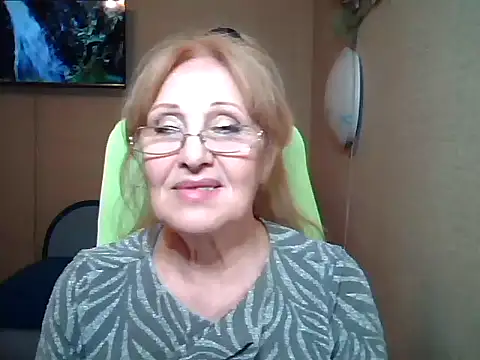 Snapshot of Margo_Sweety chatting on 03-17-25, 02:56 Margo Sweety online show from 03-17-25, 02:56