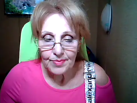 Snapshot of Margo_Sweety chatting on 03-21-25, 04:51 Margo Sweety online show from 03-21-25, 04:51