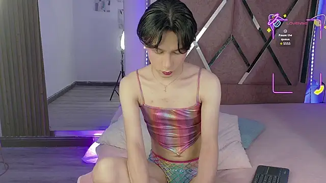 Ash Femboy online show from 09-14-25, 10:43