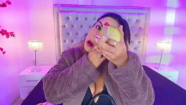 Lia adamsss online show from 11-11-25, 01:33