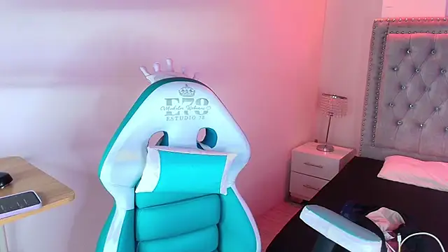 Lia adamsss online show from 03-25-26, 04:01