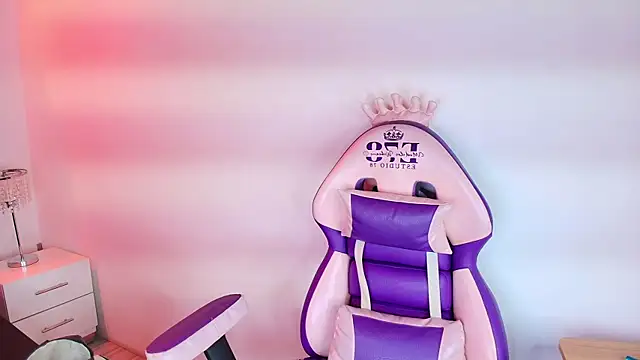 Lia adamsss online show from 01-17-26, 03:54