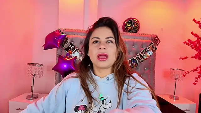 Lia adamsss online show from 11-02-25, 03:44