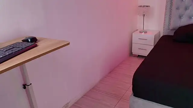 Snapshot of Lia_adamsss chatting on 06-06-26, 03:56 Lia adamsss online show from 06-06-26, 03:56