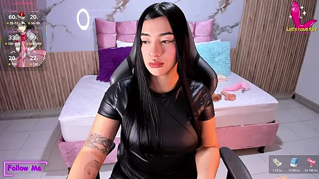 Nicolee19 online show from 11-12-25, 11:03