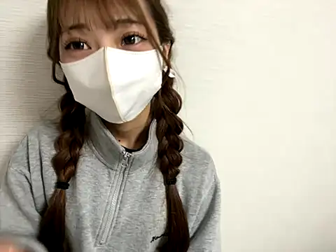 yunayuna 1231 online show from 12-16-25, 07:23