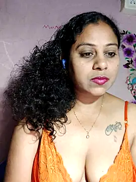 JENNIFERtamil online show from 05-16-26, 06:40