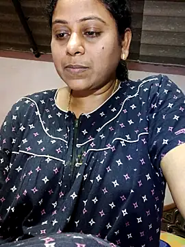 JENNIFERtamil online show from 04-22-26, 07:48