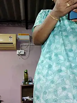 JENNIFERtamil online show from 03-19-26, 07:41