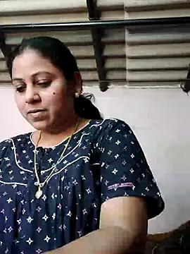 JENNIFERtamil online show from 03-25-26, 07:30