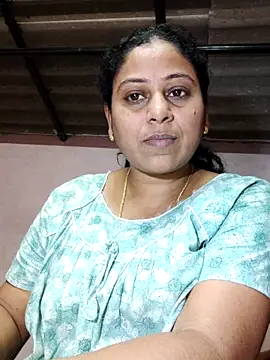 JENNIFERtamil online show from 03-26-26, 07:39