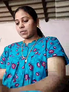 JENNIFERtamil online show from 03-15-26, 07:48