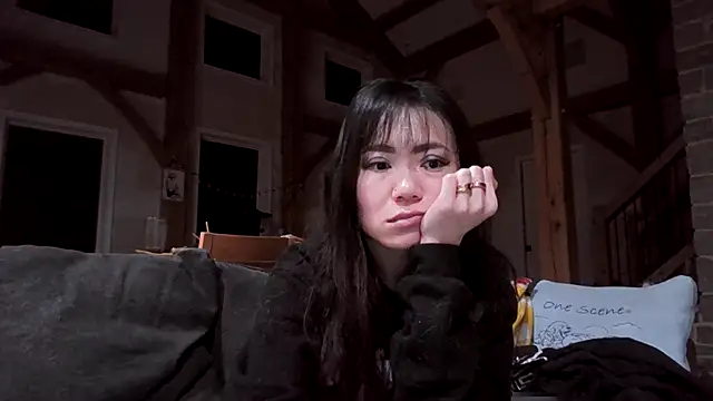 sopia2 online show from 11-15-25, 04:16