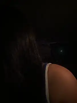 andrea gomes  online show from 03-11-26, 08:08