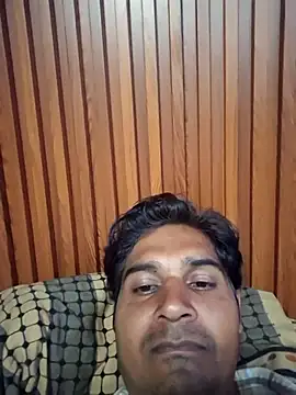 Snapshot of johnny8731 chatting on 02-25-26, 02:28 johnny8731 online show from 02-25-26, 02:28