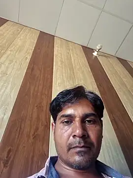 Snapshot of johnny8731 chatting on 09-11-25, 08:03 johnny8731 online show from 09-11-25, 08:03