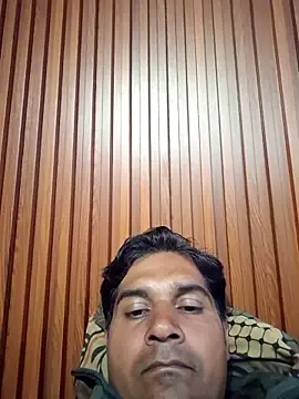 Snapshot of johnny8731 chatting on 02-02-26, 12:59 johnny8731 online show from 02-02-26, 12:59