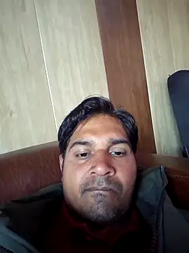 Snapshot of johnny8731 chatting on 02-06-26, 07:26 johnny8731 online show from 02-06-26, 07:26