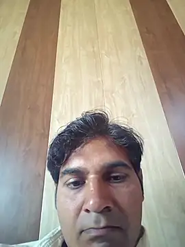 Snapshot of johnny8731 chatting on 03-01-26, 05:40 johnny8731 online show from 03-01-26, 05:40