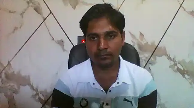 Snapshot of johnny8731 chatting on 03-16-25, 09:16 johnny8731 online show from 03-16-25, 09:16