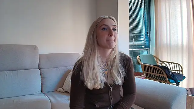 tattoobbgirl online show from 02-05-26, 03:08