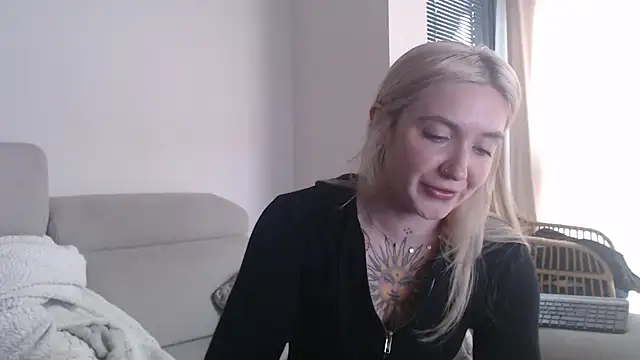 tattoobbgirl online show from 11-01-25, 03:39
