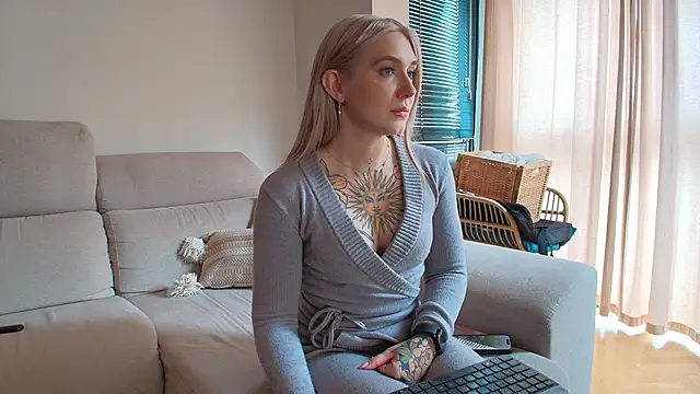 tattoobbgirl online show from 03-20-26, 03:02