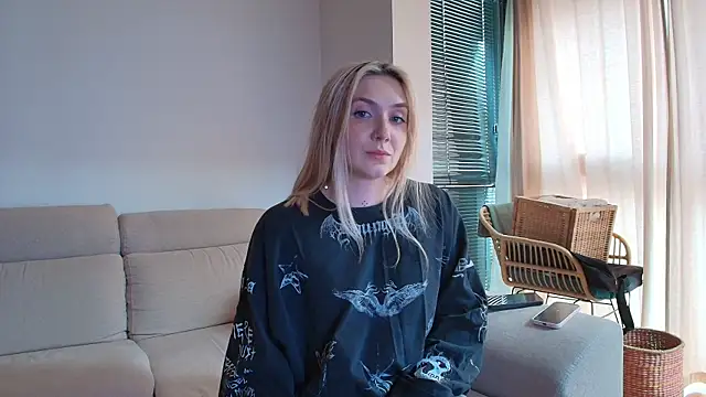 tattoobbgirl online show from 05-09-26, 04:10