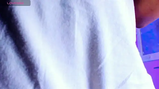 The Hot Ts Dolls online show from 04-08-26, 02:07