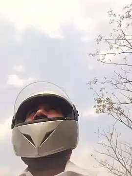 hot integer online show from 03-15-26, 10:00