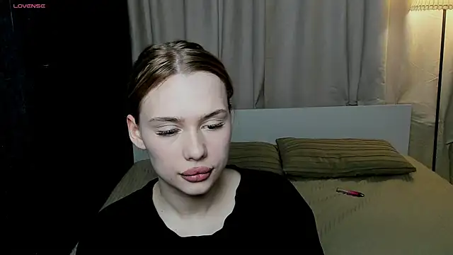 sex instructor vi online show from 03-19-25, 06:44