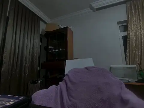 Snapshot of beyonderr chatting on 03-16-25, 06:12 beyonderr online show from 03-16-25, 06:12